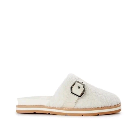 Time And TruWomen's White Shearling Slip-On Mules - Picture 12 of 12